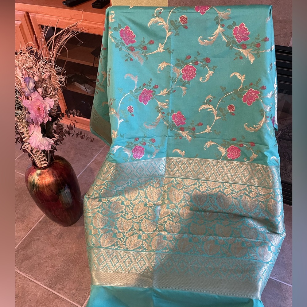 Sea Green Katan Semi Silk Rose Meenakari Tilfi Benarasi Saree